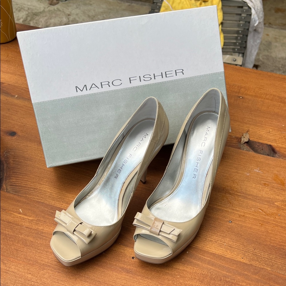 Marc Fisher Beige Peep Toe Heels with Bow